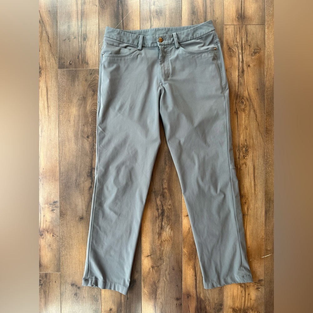 Lululemon Men’s ABC Pants Gray Slim Stretch Performance Trousers